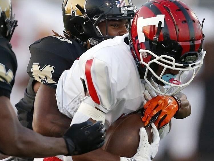 10. Lawton Wolverines (4-5)